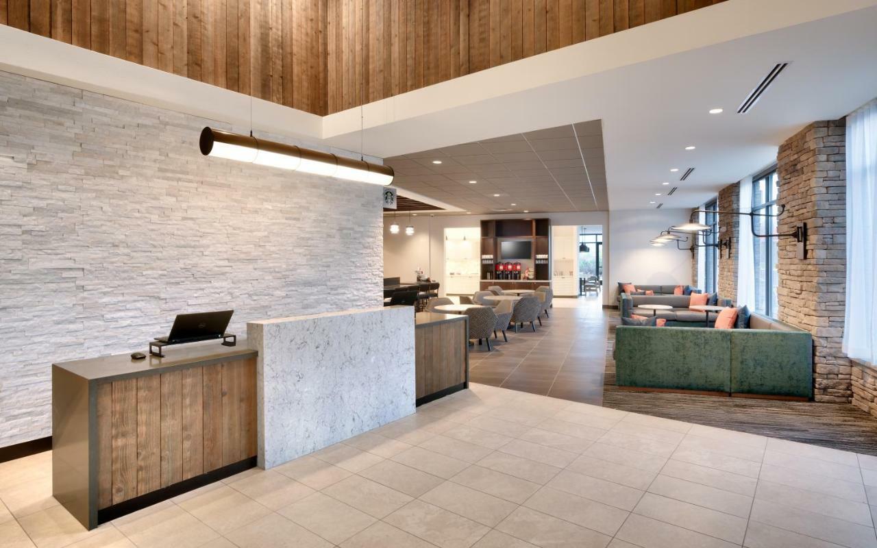 Hyatt Place Anchorage-Midtown Exterior foto